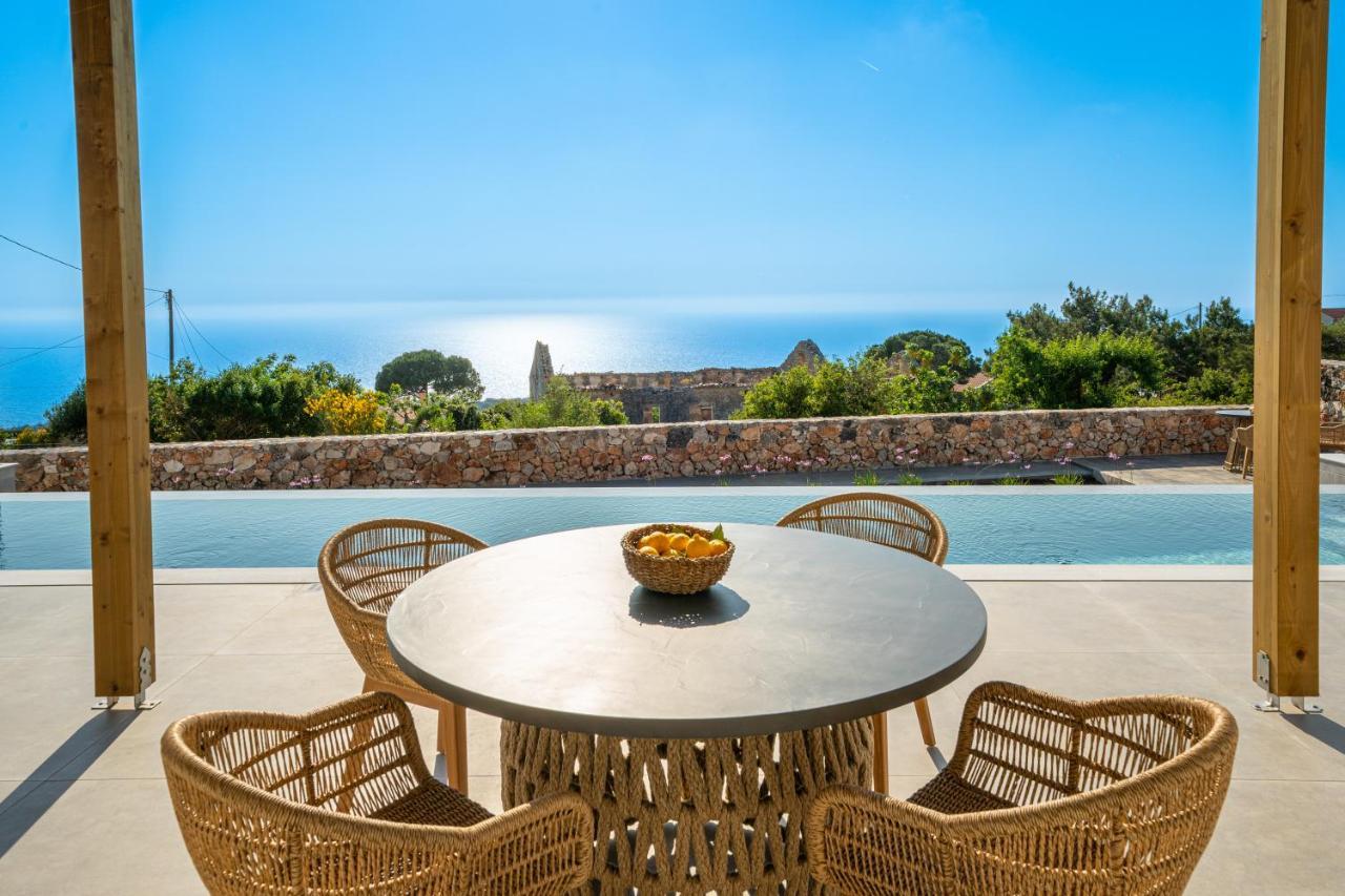 Summer Breeze Villa Tzamarelata Ngoại thất bức ảnh