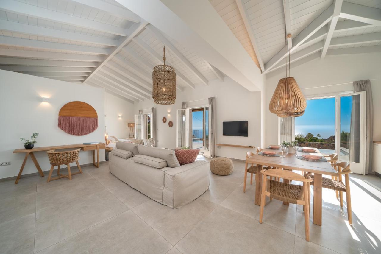 Summer Breeze Villa Tzamarelata Ngoại thất bức ảnh