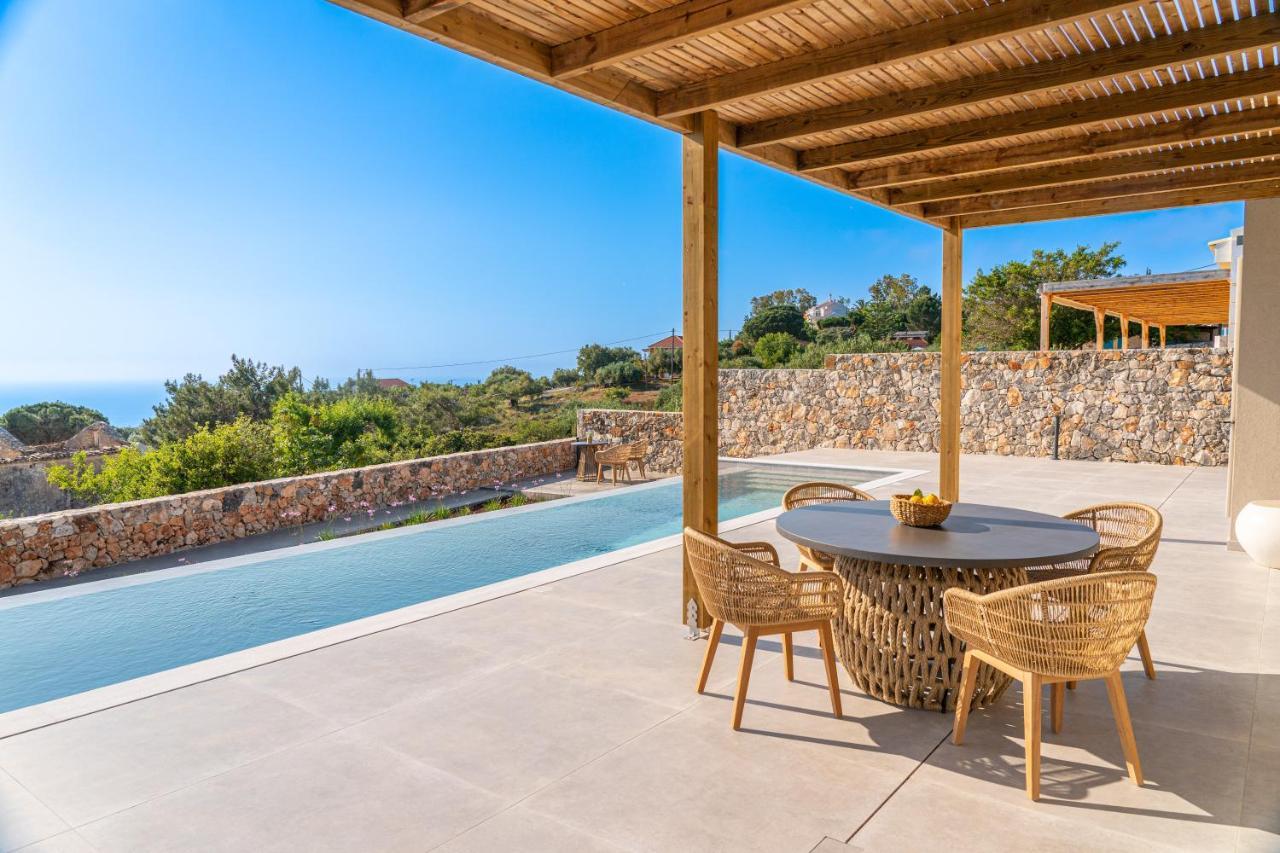 Summer Breeze Villa Tzamarelata Ngoại thất bức ảnh