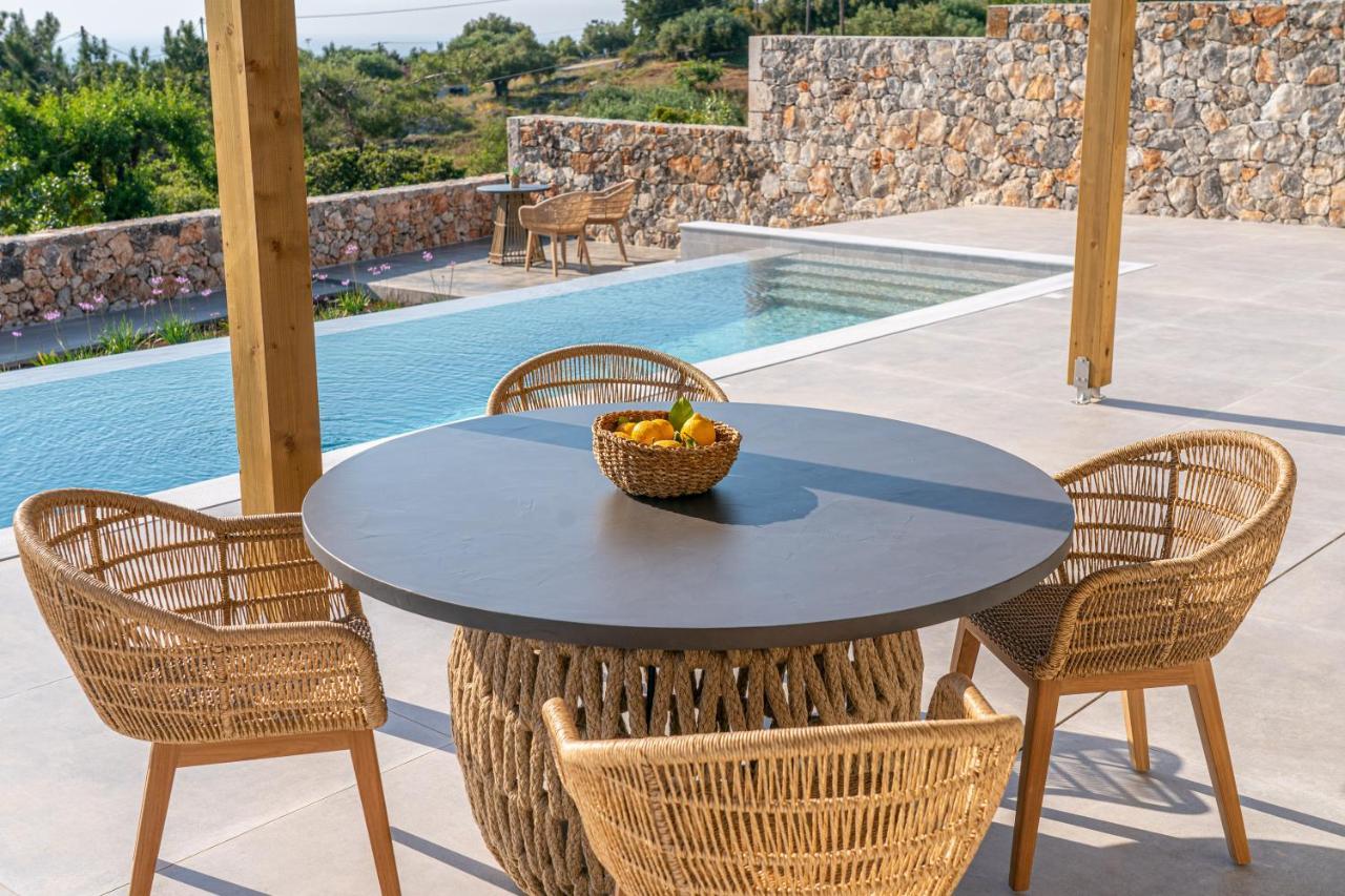 Summer Breeze Villa Tzamarelata Ngoại thất bức ảnh
