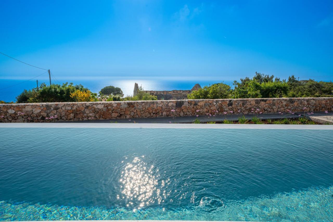 Summer Breeze Villa Tzamarelata Ngoại thất bức ảnh