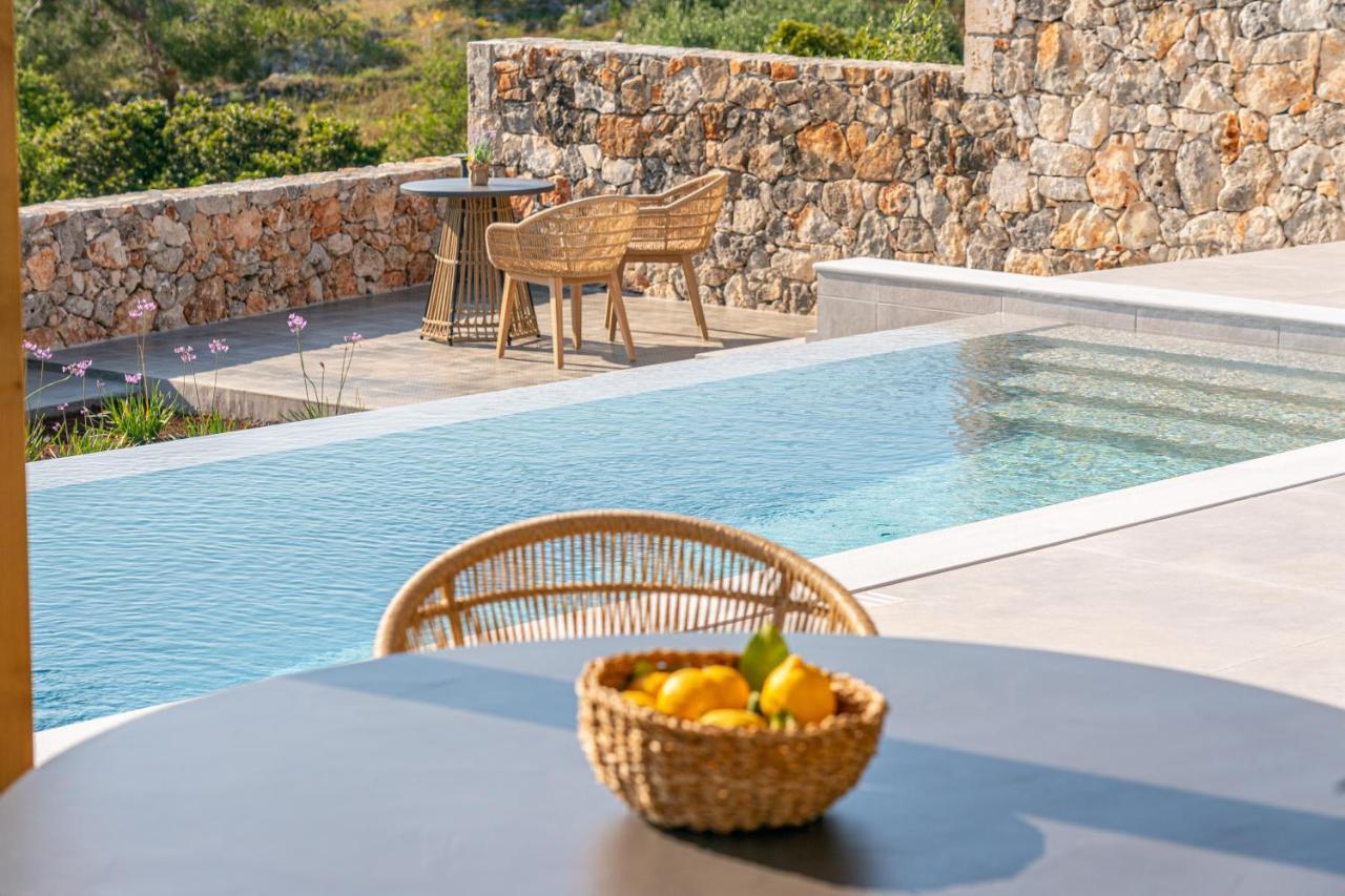 Summer Breeze Villa Tzamarelata Ngoại thất bức ảnh